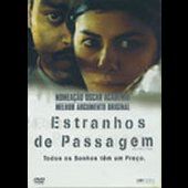 Estranhos de Passagem
